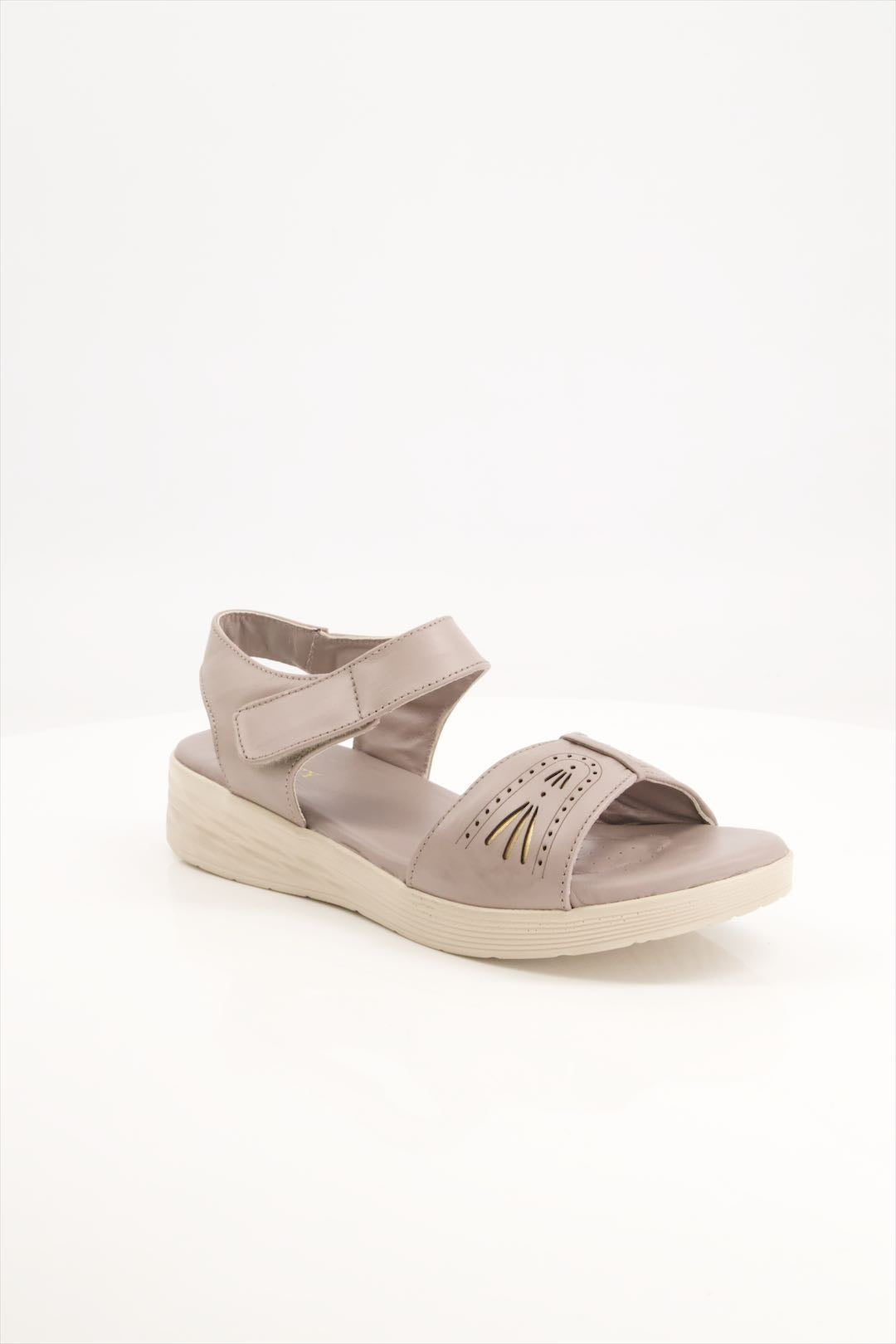 Comfort Meets Contemporary Design with this sandal